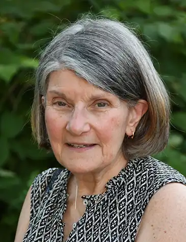 tina-powderly-franklin-food-pantry Roberta DeBaggis
